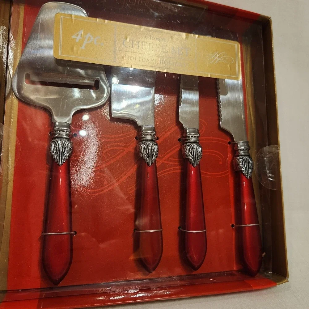 Cleopatra Holiday 4 pc Cheese Serving‎ Set Red Metal handle Open Box